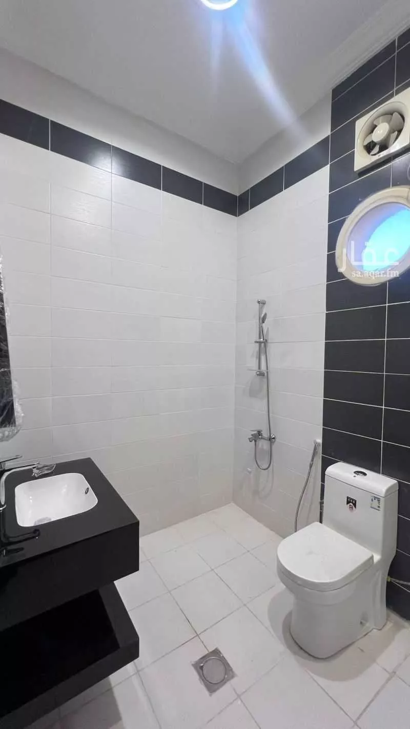 4 bedroom apartment in Obhur Al Janoubiah 8