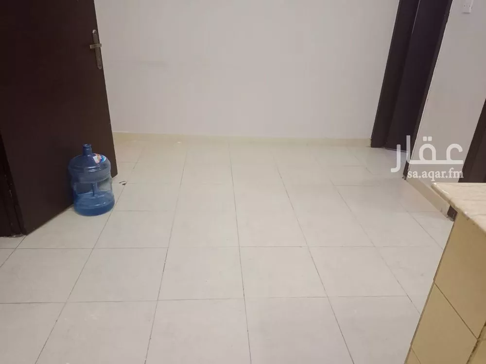 2 bedroom apartment in Jarir 4