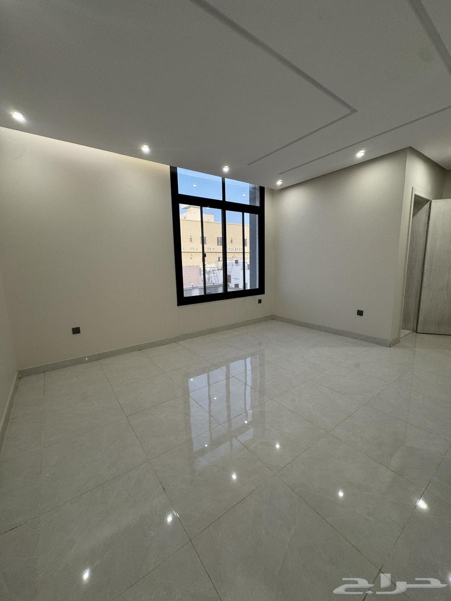 4 bedroom apartment in Al Rabwa 7