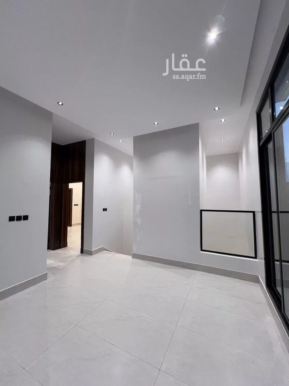 فيلا 6 غرف في النرجس 21