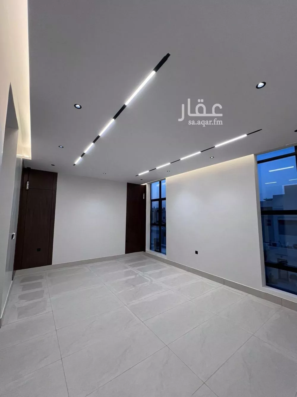 فيلا 6 غرف في النرجس 19