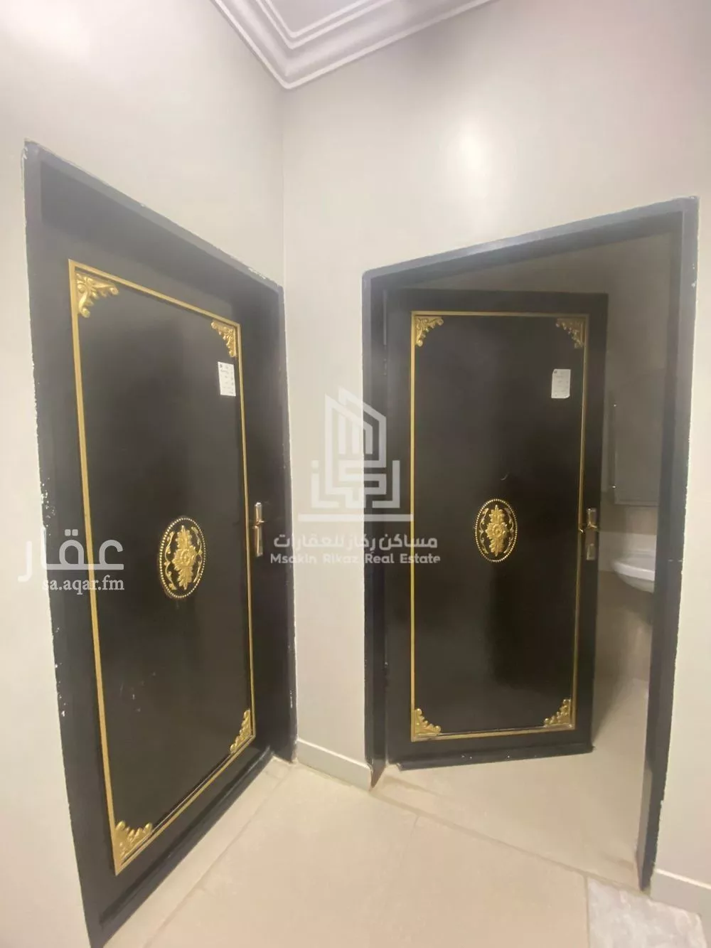 دور 3 غرف في السعادة 4