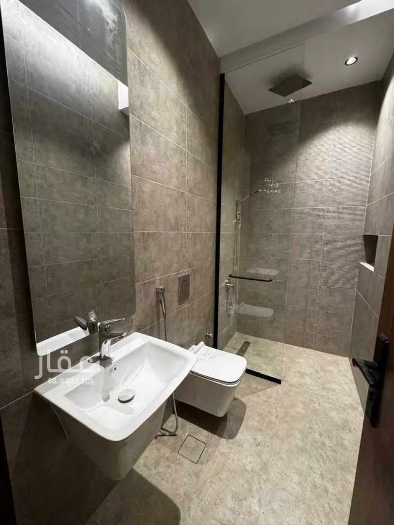 3 bedroom apartment in Al Salamah 2