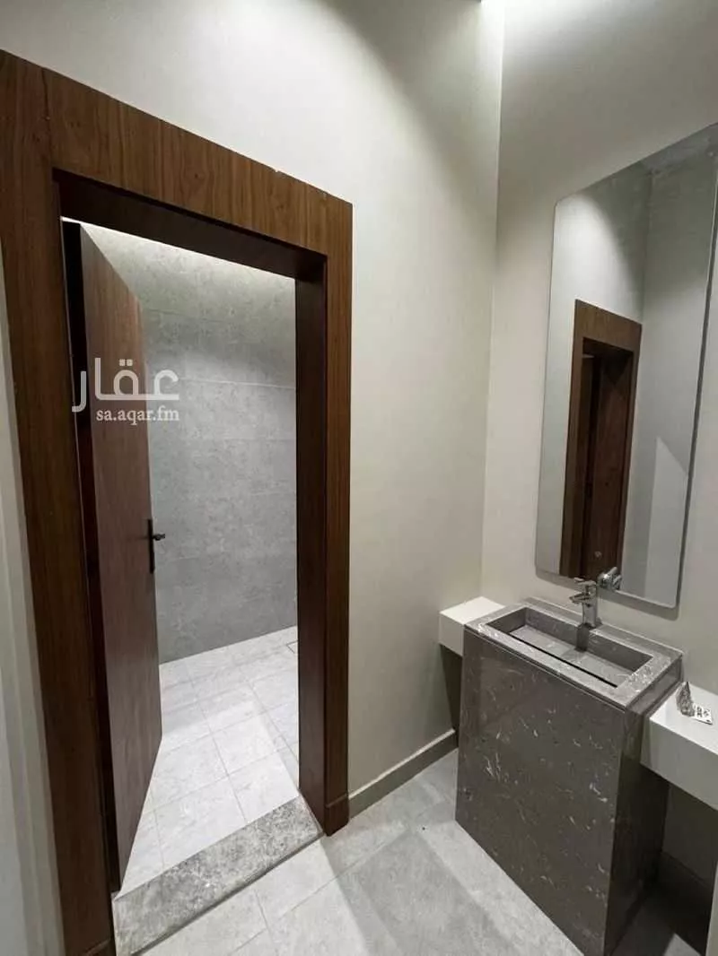3 bedroom apartment in Al Salamah 8