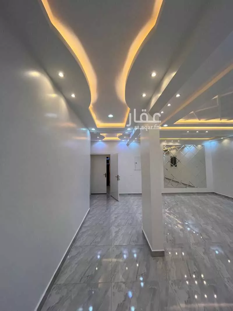3 bedroom apartment in Al Rimal 6