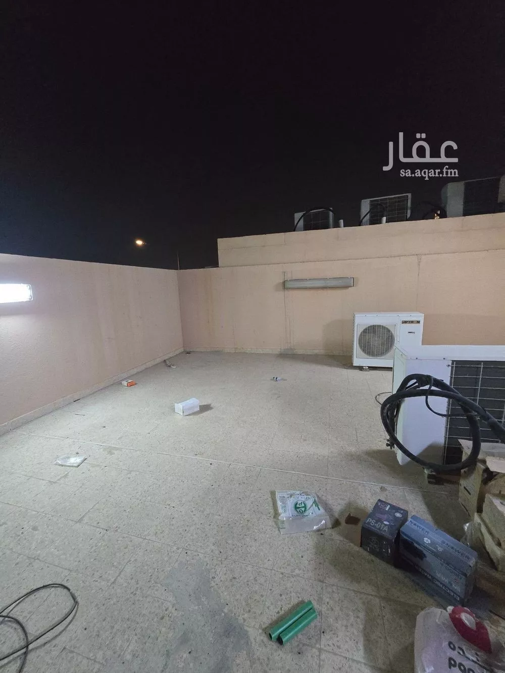 فيلا 5 غرف في الملقا 16