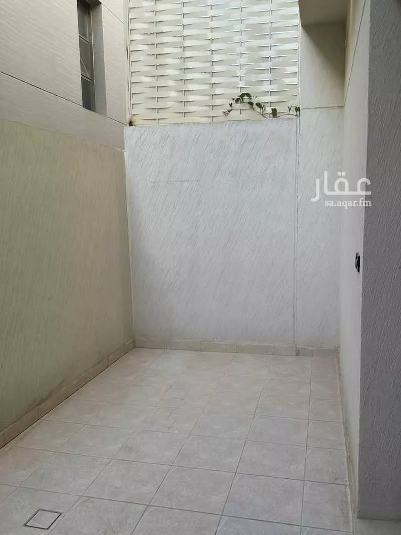 4 bedroom villa in Riyadh 21