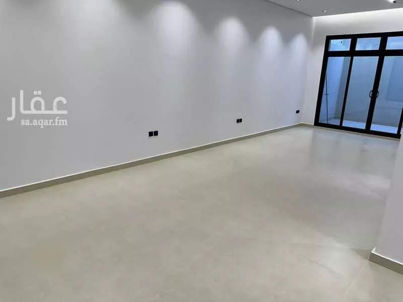 4 bedroom villa in Riyadh 26