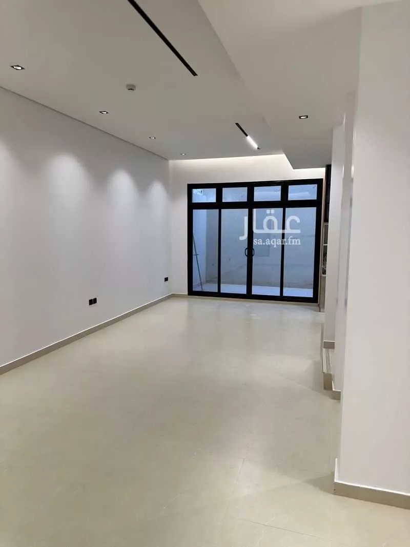 4 bedroom villa in Riyadh 27
