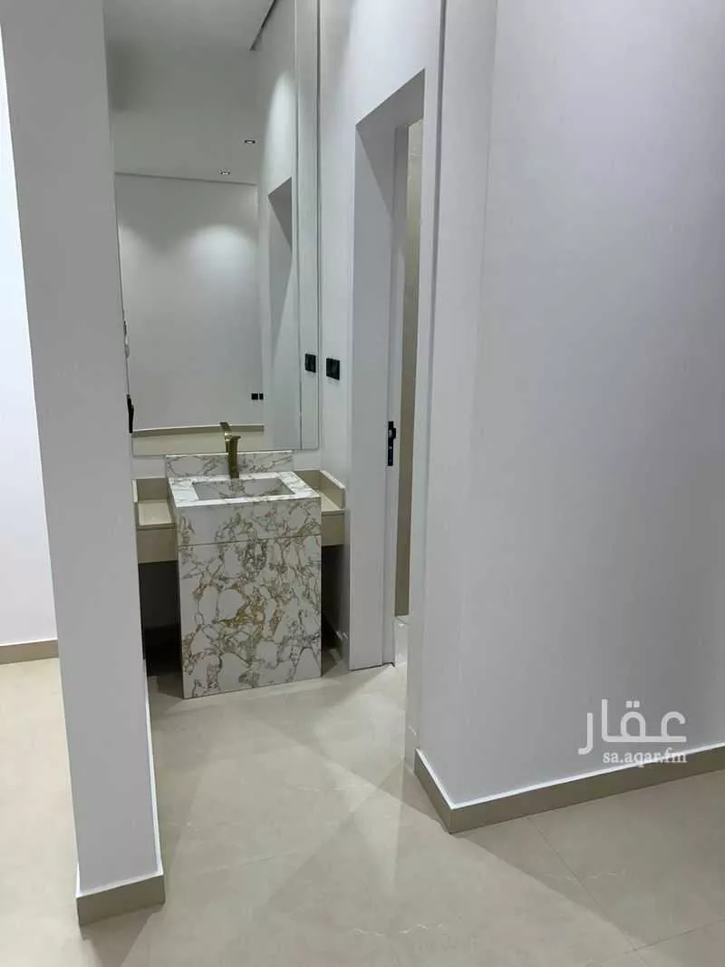 4 bedroom villa in Riyadh 25