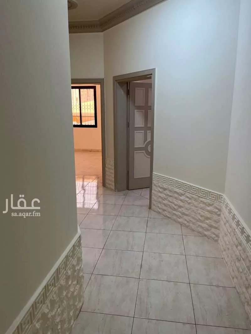 شقة 5 غرف في العزيزية 4