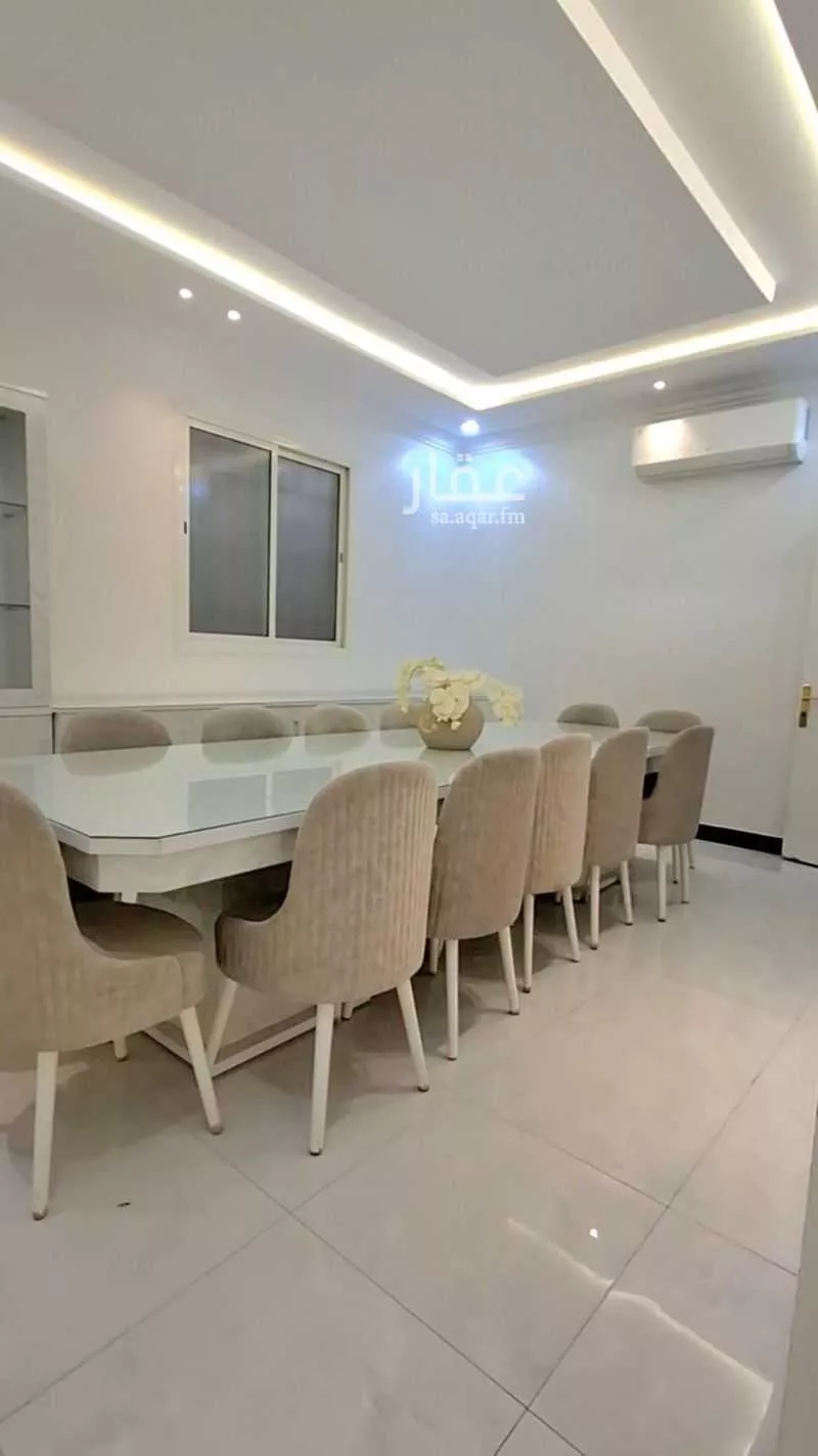 7 bedroom villa in Al Rimal 7