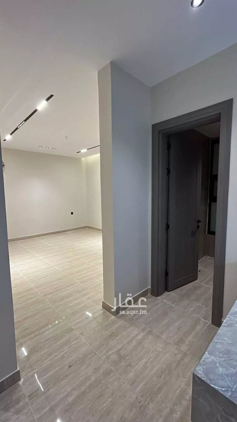 4 bedroom apartment in Ash Shulah 4