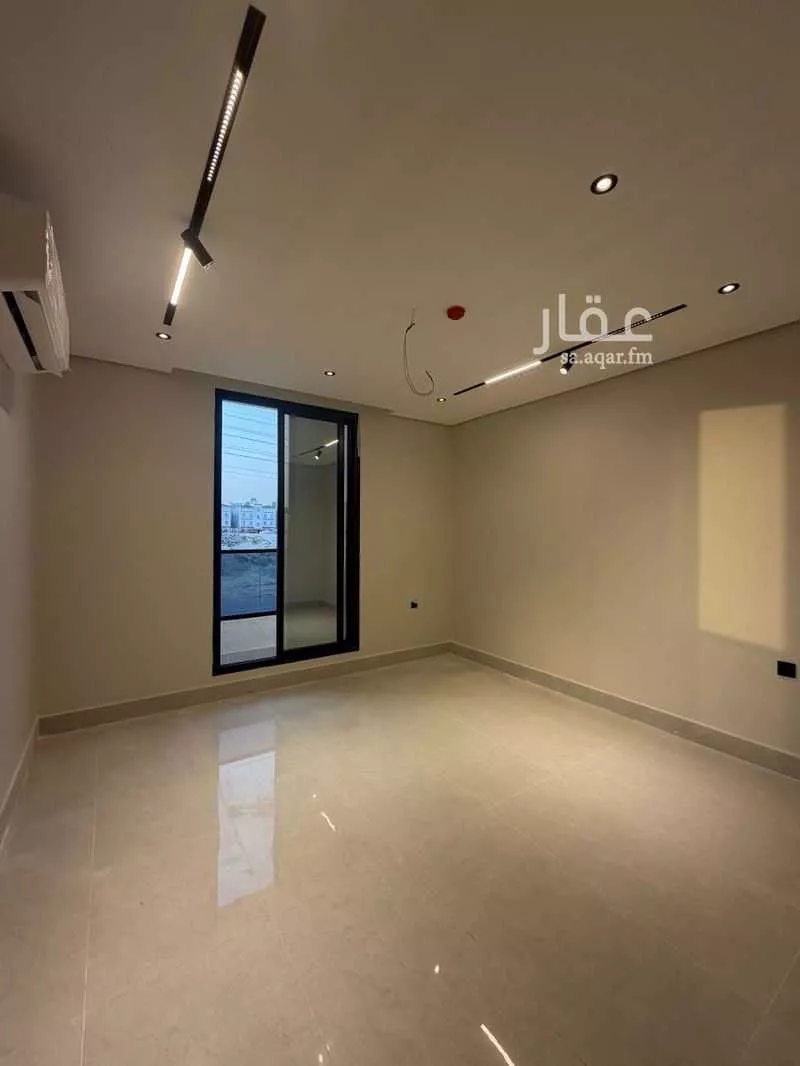 3 bedroom apartment in Ash Shulah 7