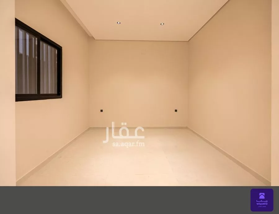 فيلا 5 غرف في عكاظ 9