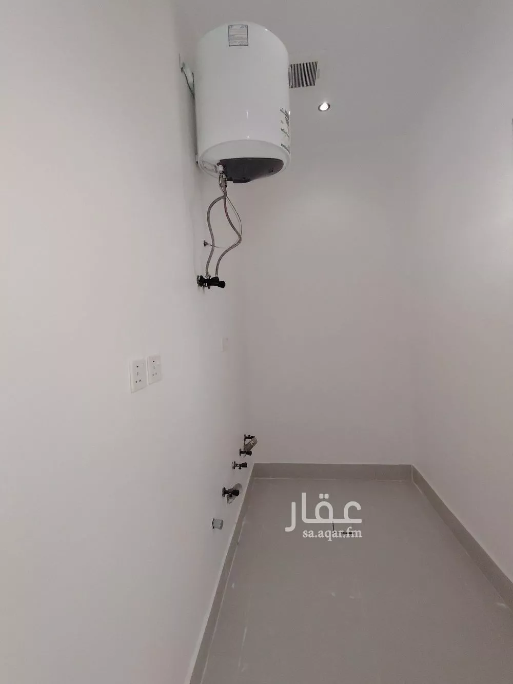 فيلا 4 غرف في العريجاء الغربية، الرياض 4