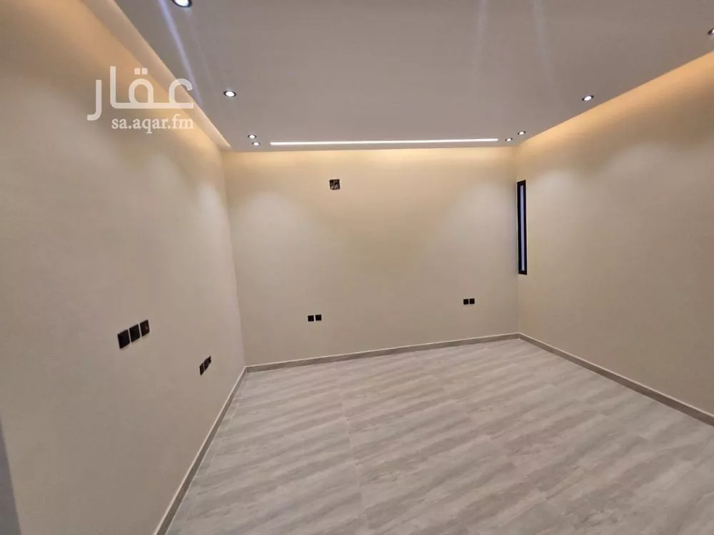 فيلا 5 غرف في العريجاء الغربية 3