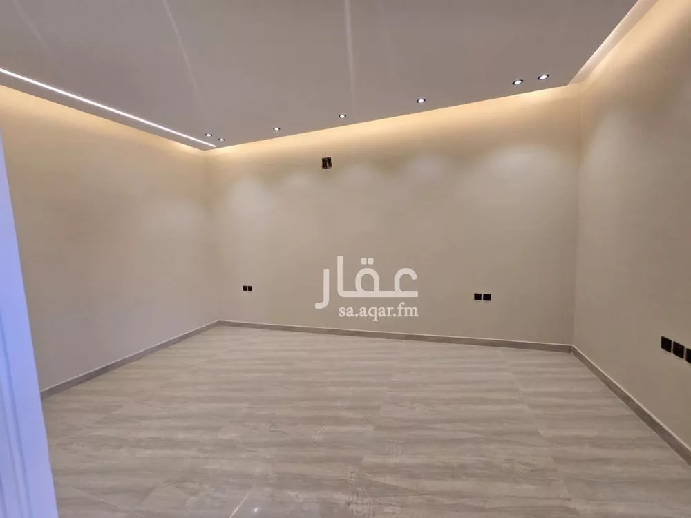 فيلا 5 غرف في العريجاء الغربية 2