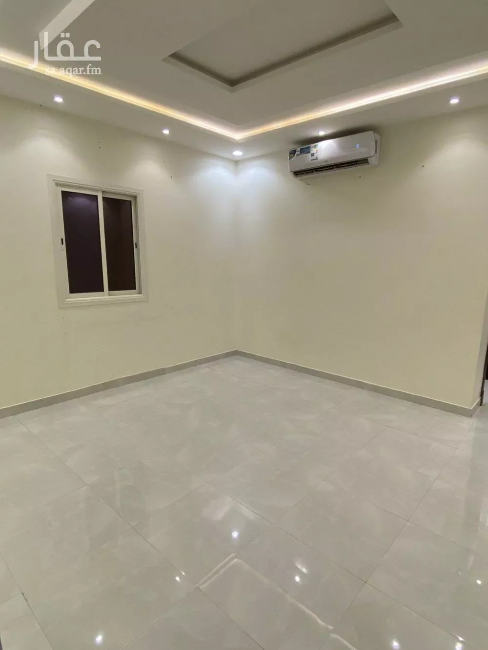 3 bedroom floor in Al Hazm 3