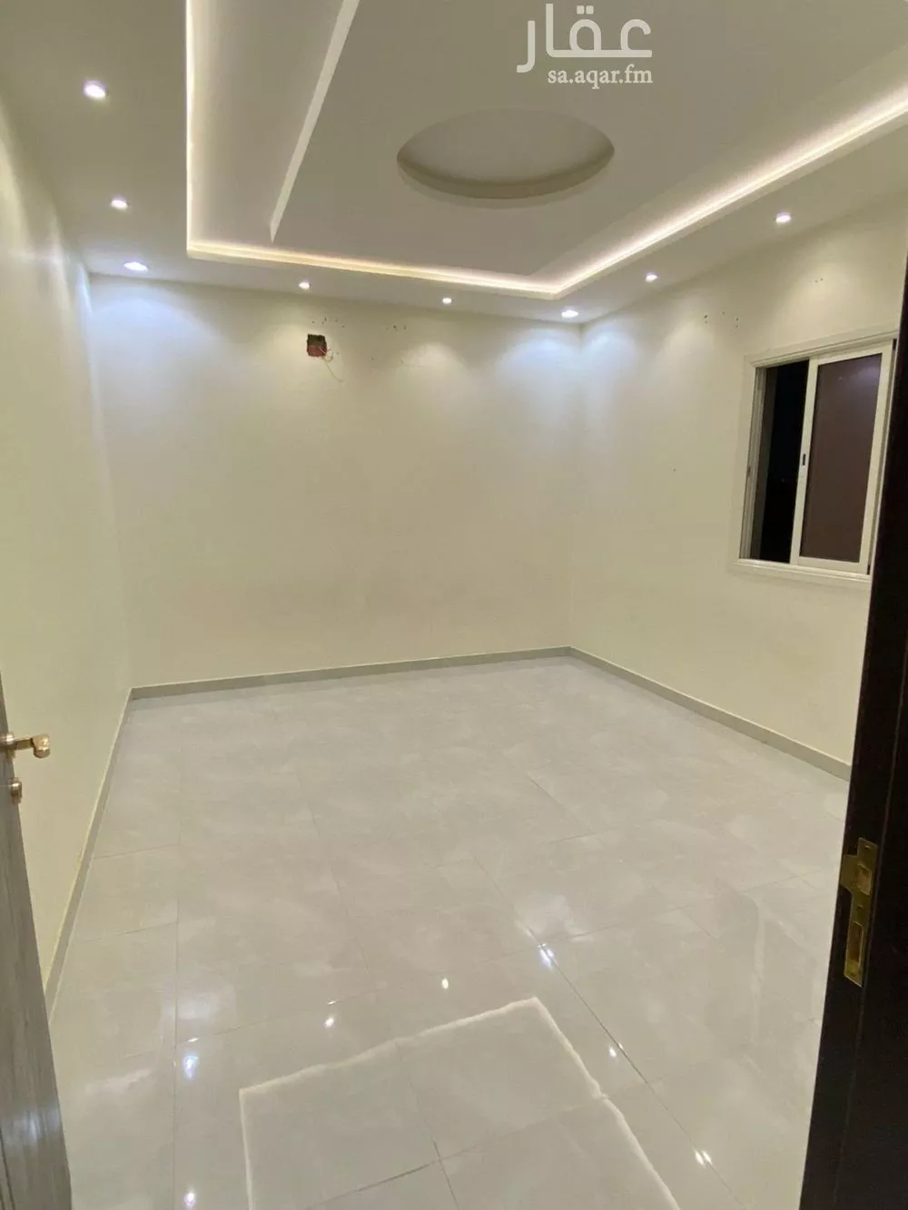 3 bedroom floor in Al Hazm 5