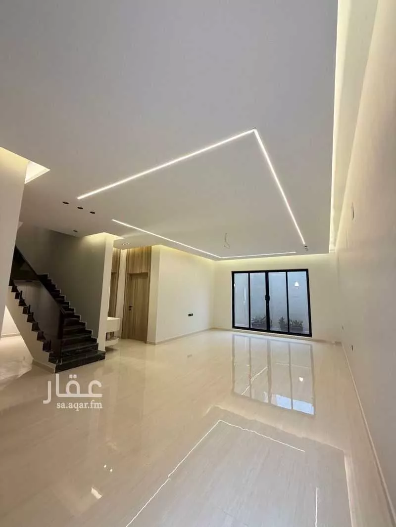 فيلا 14 غرف في الرمال 3