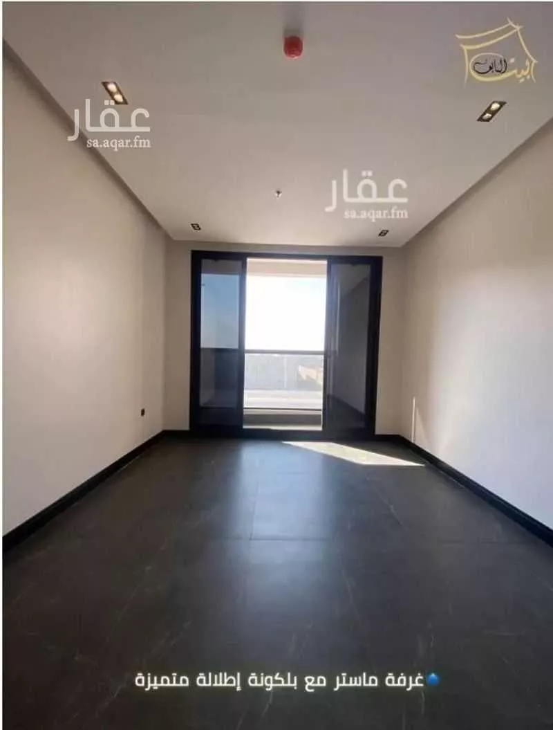 شقة 4 غرف في الرمال 2