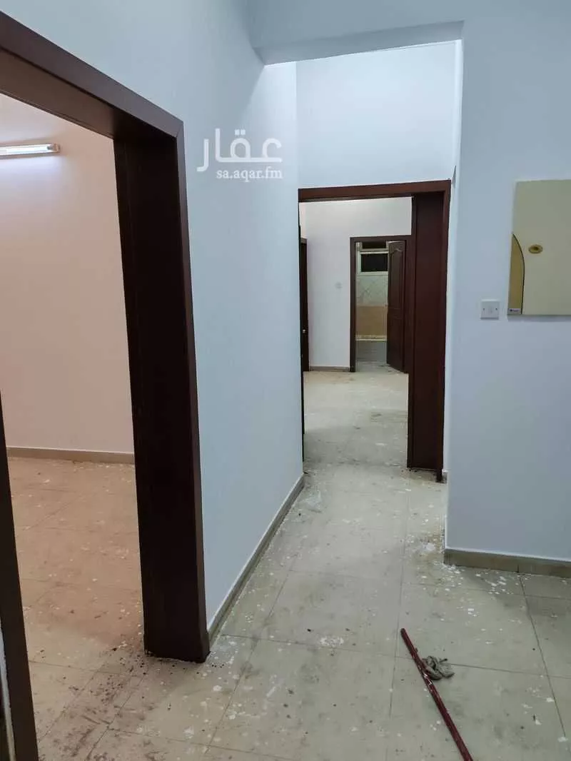 عمارة 722 م² في العريجاء الوسطى 3