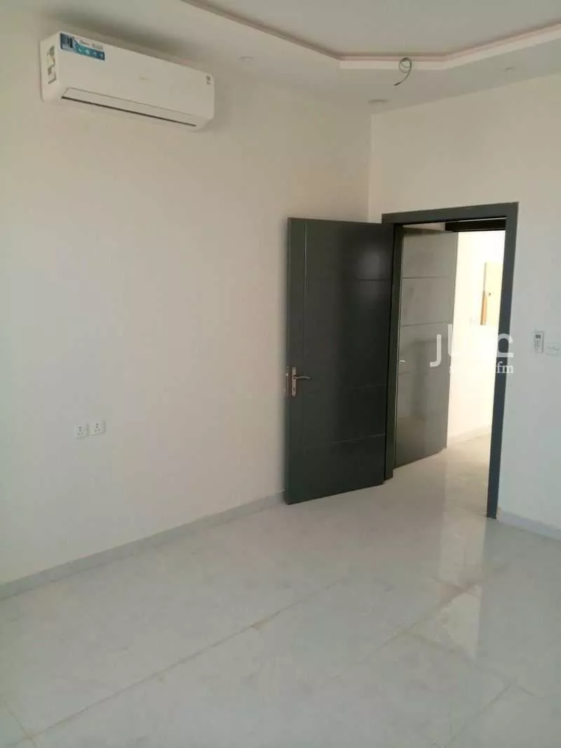 3 bedroom apartment in Dahiat Namar 9