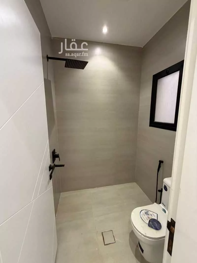 3 bedroom apartment in Al Janadriyah 3