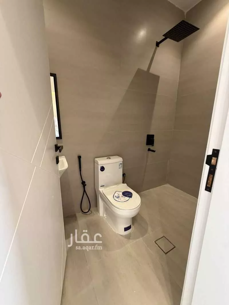 3 bedroom apartment in Al Janadriyah 5