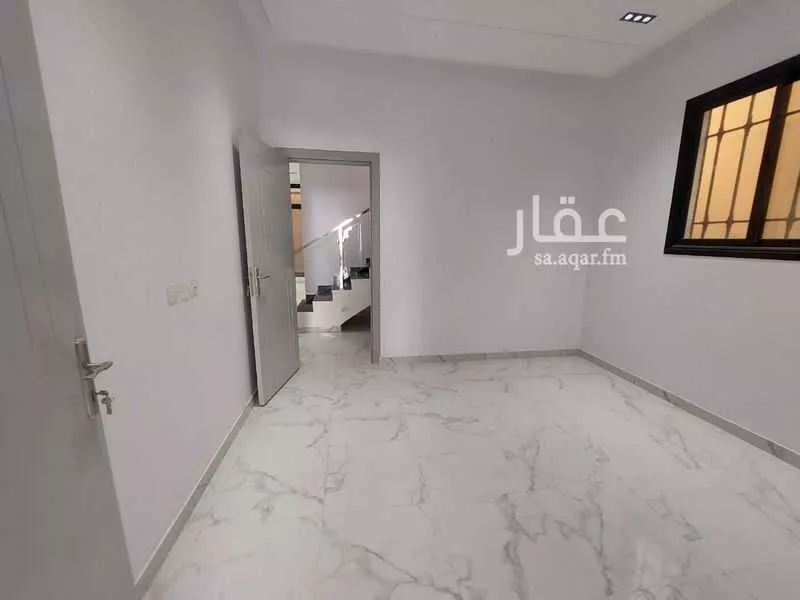 فيلا 7 غرف في طويق 3