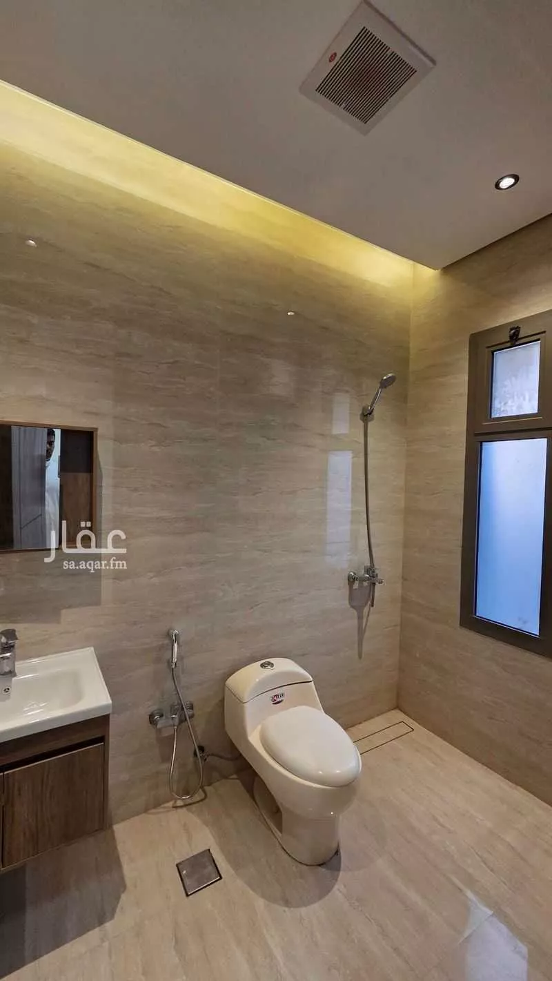 5 bedroom apartment in Al Salam 4