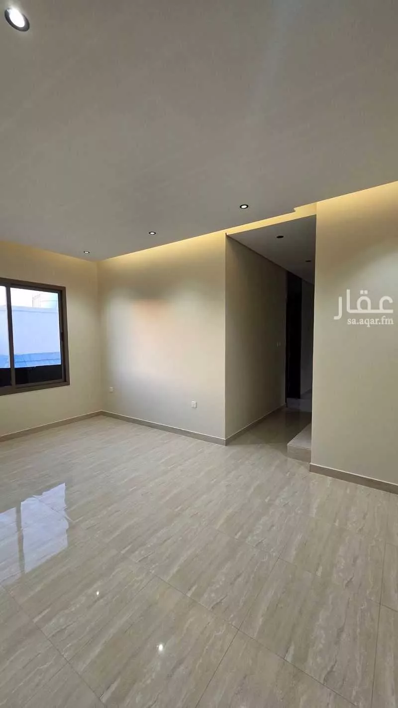 5 bedroom apartment in Al Salam 9
