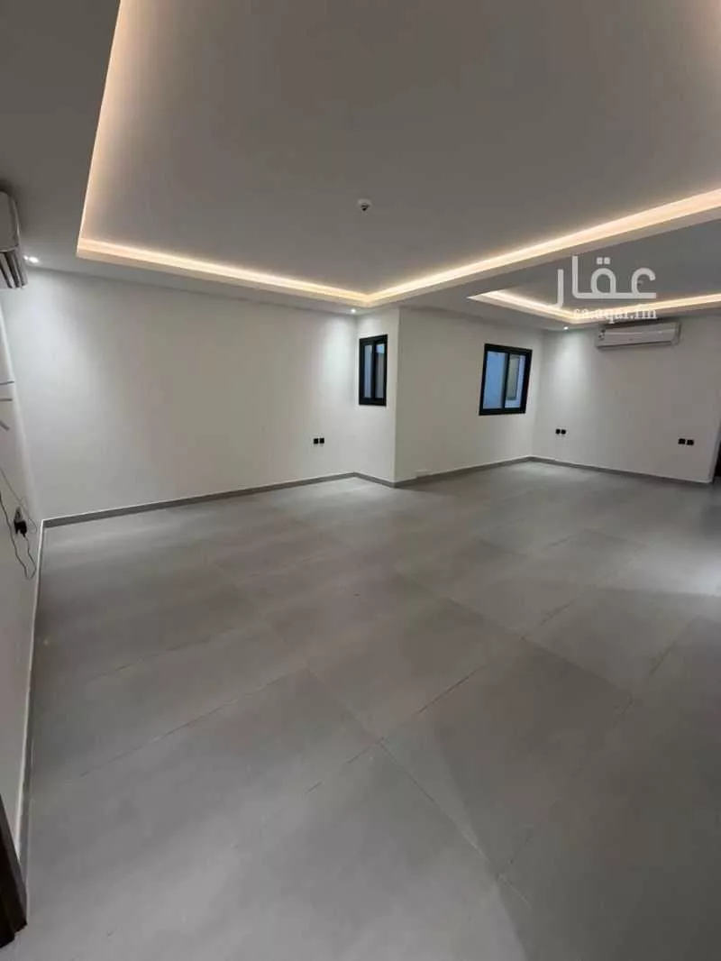 شقة 4 غرف في العارض 8