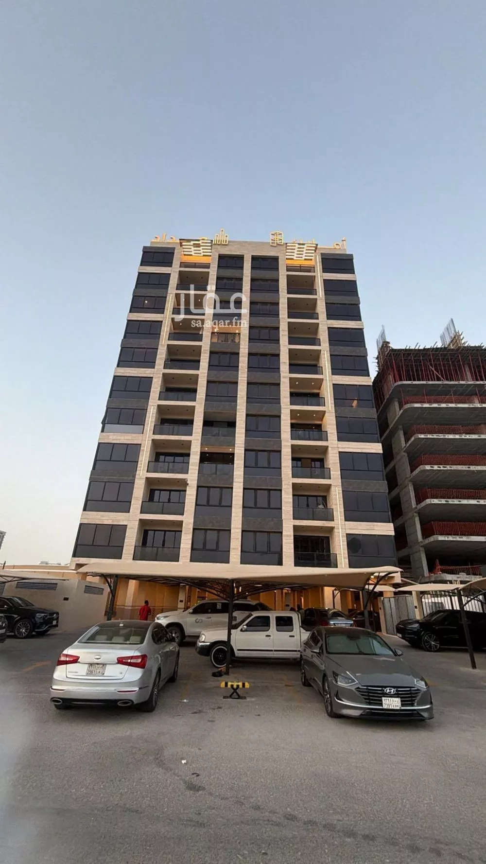 4 bedroom apartment in Al Hamra 8