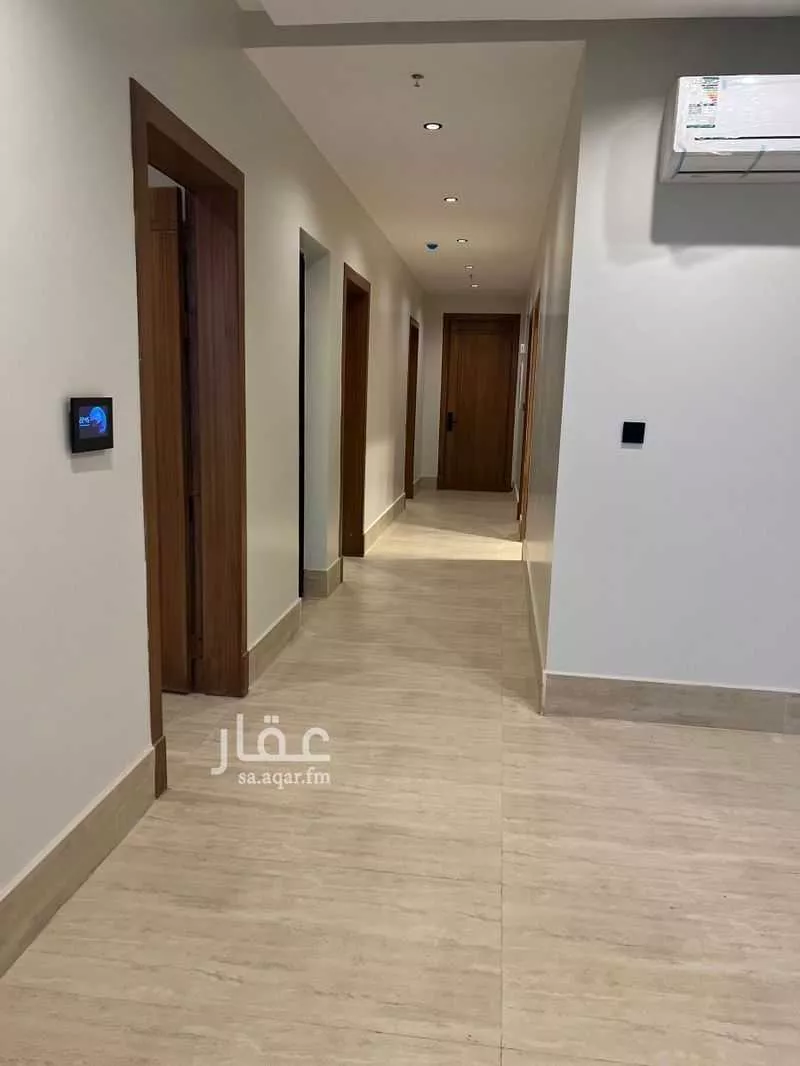 شقة 4 غرف في الحمرا 3