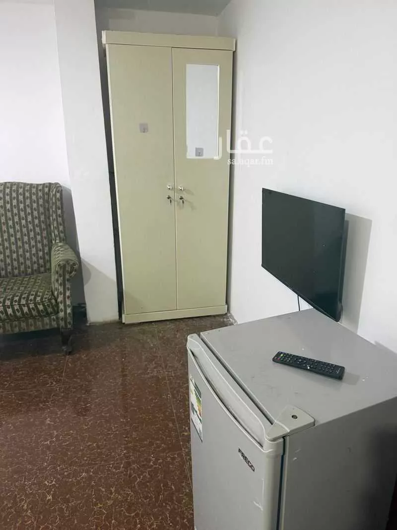 شقة 1 غرف في الثقبة 2
