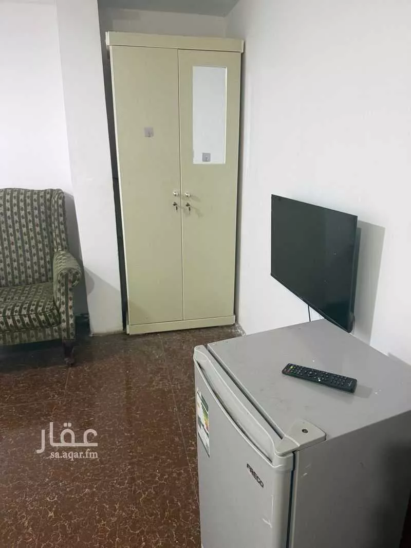 شقة 2 غرف في الثقبة 6