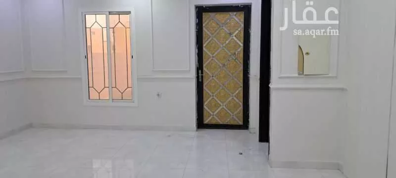 فيلا 11 غرف في الزمرد 14