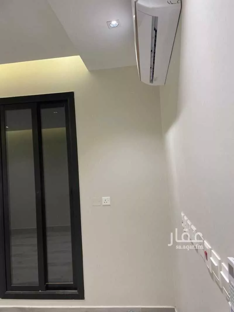دور 3 غرف في العارض 3