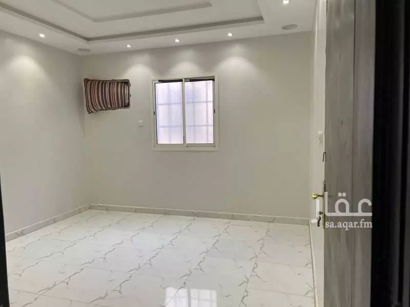 شقة 3 غرف في الرمال 5
