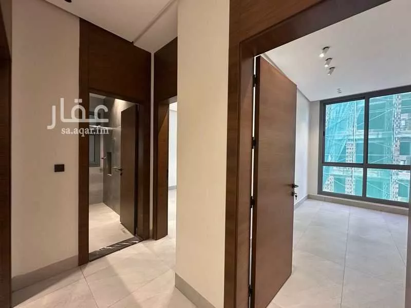 شقة 3 غرف في الروضة 6
