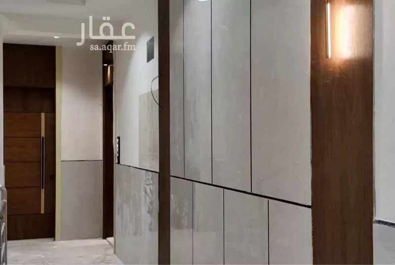 3 bedroom apartment in Al Rawdah 5