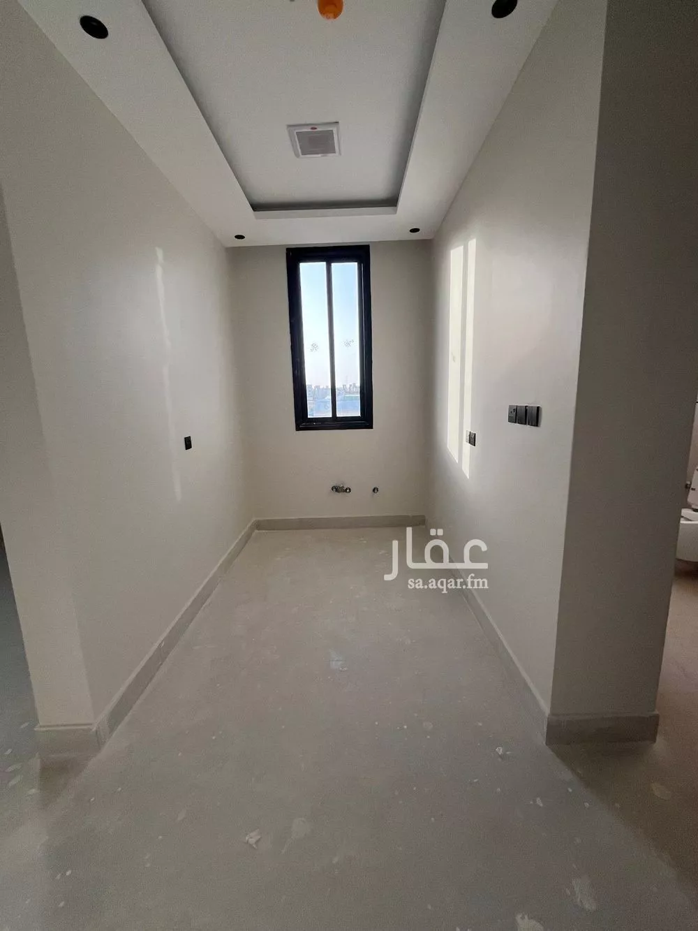 عمارة 893 م² في الجنادرية 6