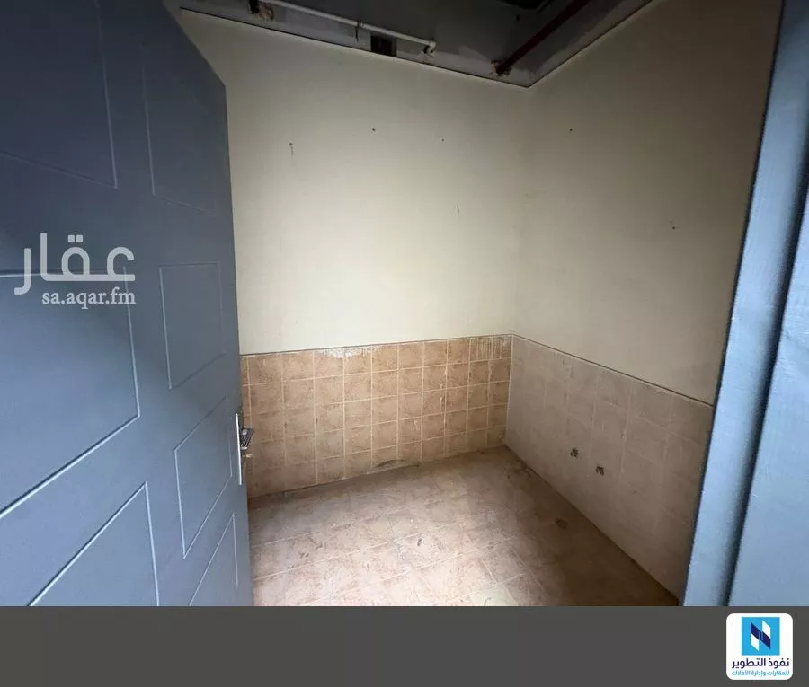 4000 sqm office in Al Malqa 8