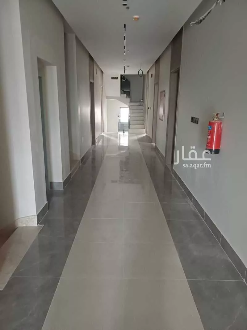 عمارة 1050 م² في الخليج 3