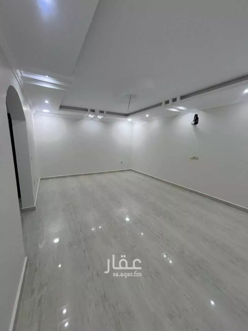 فيلا 7 غرف في الشعلة 4