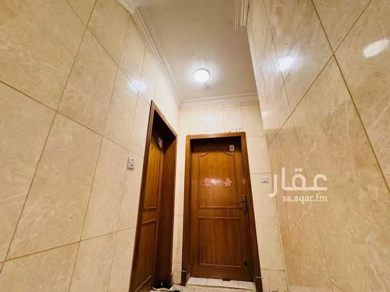 عمارة 207 م² في البادية 18