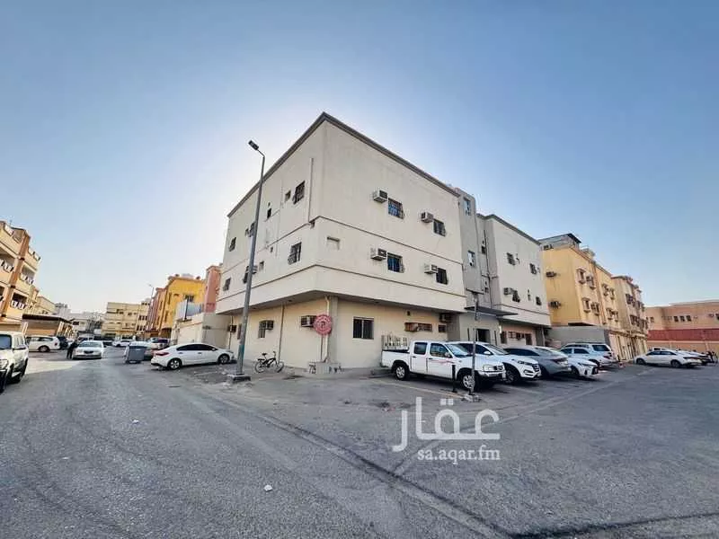 عمارة 607 م² في النخيل 2