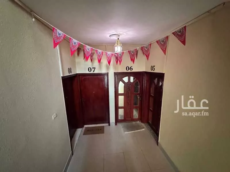عمارة 607 م² في النخيل 10